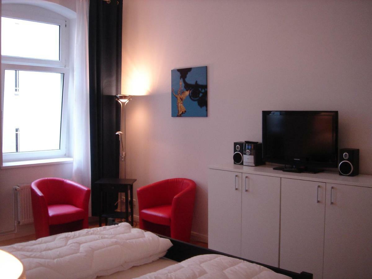 Apartment Helmholtzplatz Berlin Extérieur photo